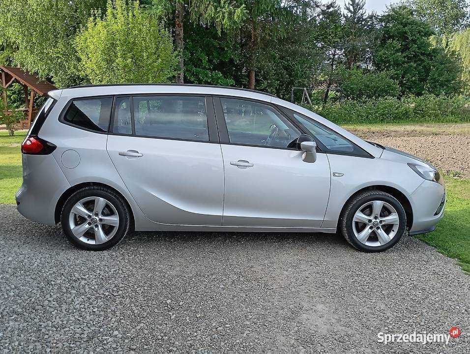 Opel Zafira C 2012 14Turbo Benzyna 140 światła przeciwmgielne podkarpackie Krosno