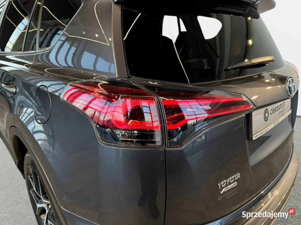 Toyota RAV4 25 hybrid 197 eCVT 4x4 201718 r Myślenice sprzedam