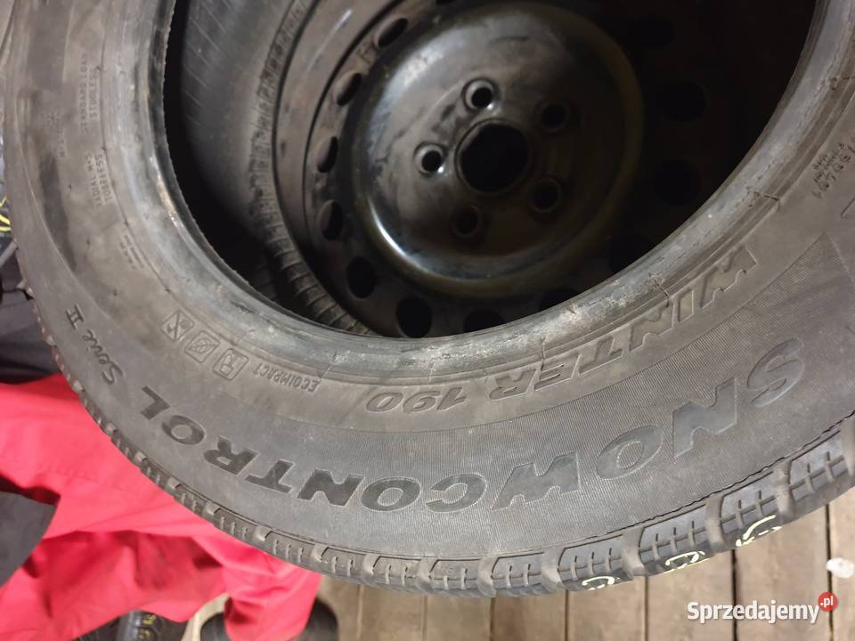 Opona Pirelli Snow Control Seria II 19565R15 Dobre Miasto