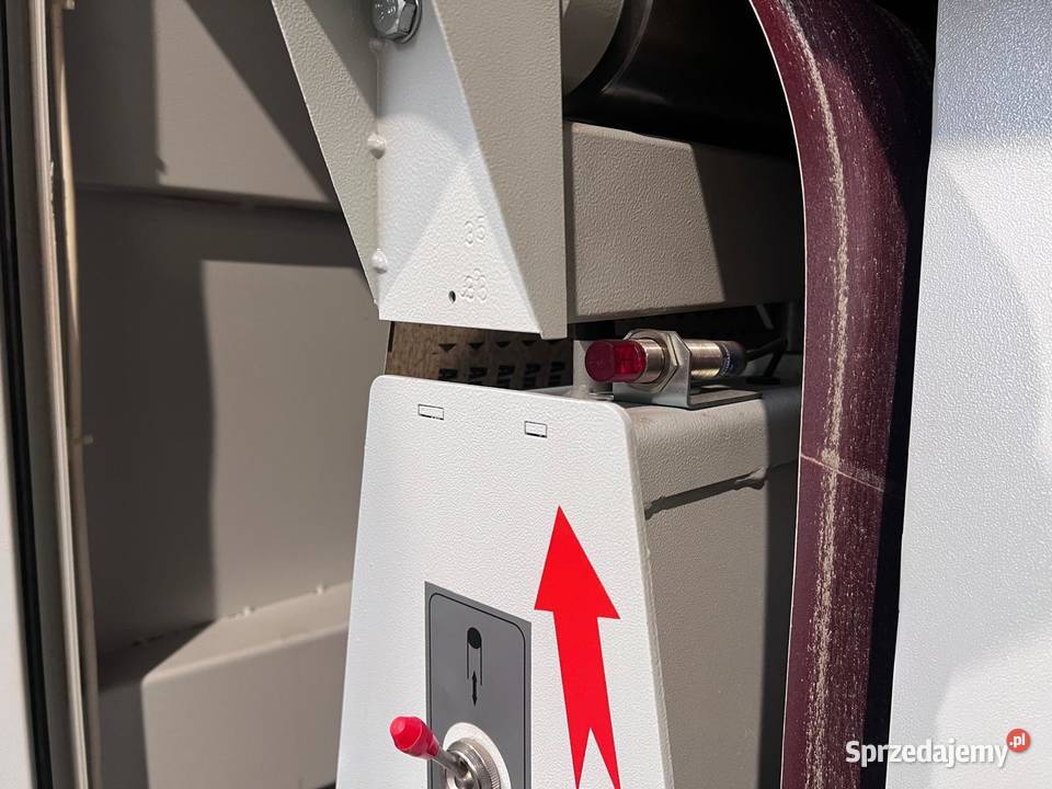 Szlifierka przelotowa Tornado Cindy 400 Juszczyn