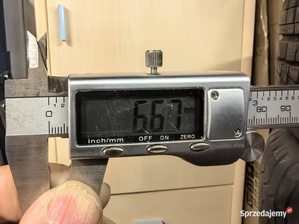 Opony zimowe Hankook 21560R17 96H Piaseczno sprzedam