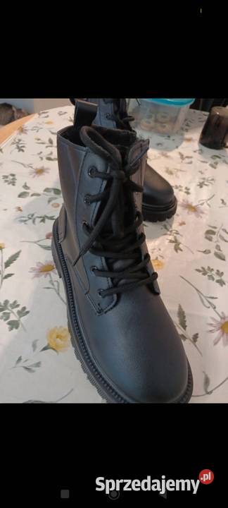 Nowe ocieplane futerkiem buty damskie zimowe 41 czarny Nowy Dwór Mazowiecki