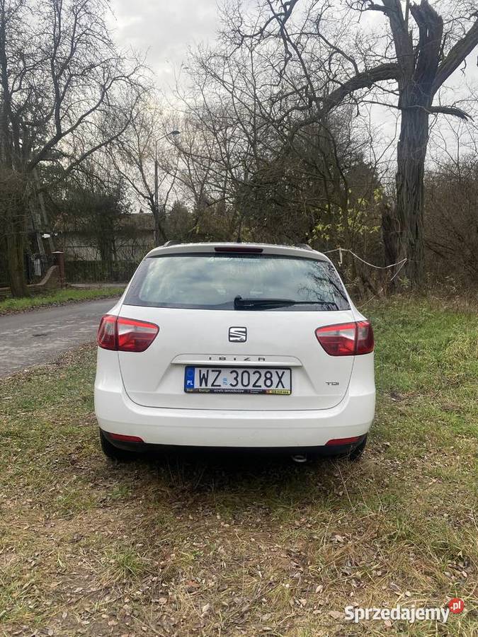 Ibiza 14 tdi 75 biała combi diesel Rocznik 2016 75KM Jabłonna