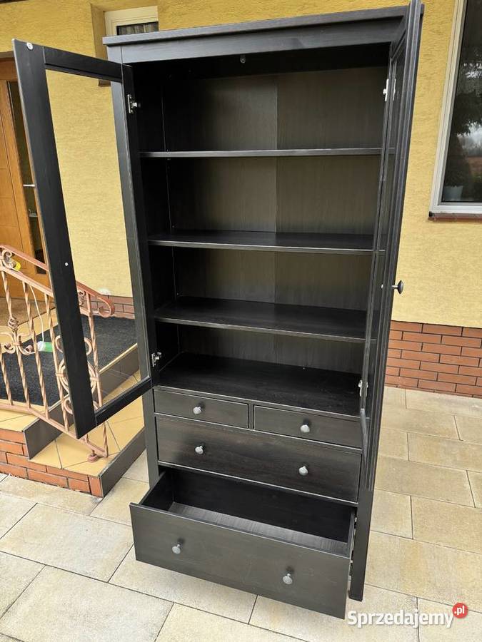 Witryna Hemnes drewniana kredens regał półki Sulbiny