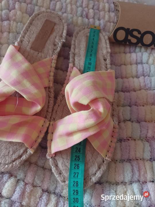 41 ASOS Ekskluzywne pastelowe klapki z Londynu Kraków
