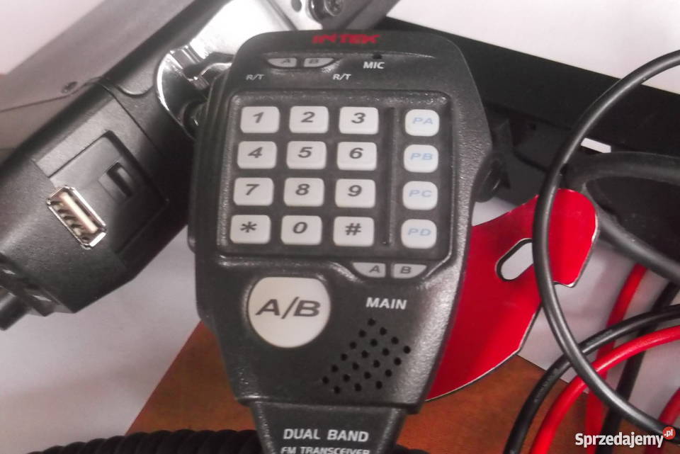 Radiotelefon amatorski FM przewoźny INTEK HR2040