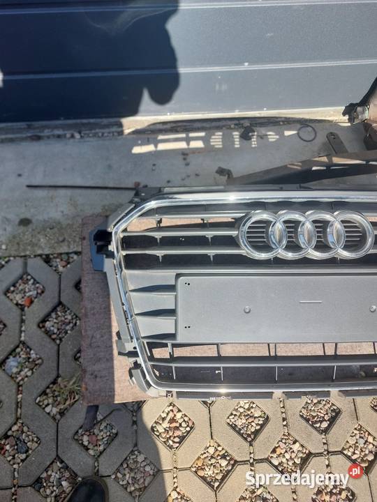 AUDI A1 2015 ATRAPA GRILL ŚRODKOWY CHŁODNICY Atrapy Wejherowo