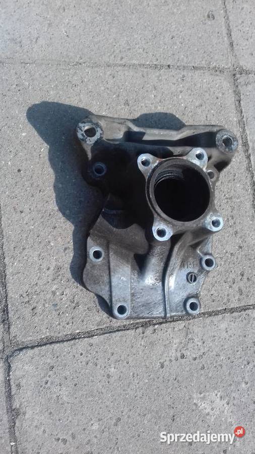 Mitsubishi Canter mocowanie skrzyni biegów 28 ciężarowe Słupca