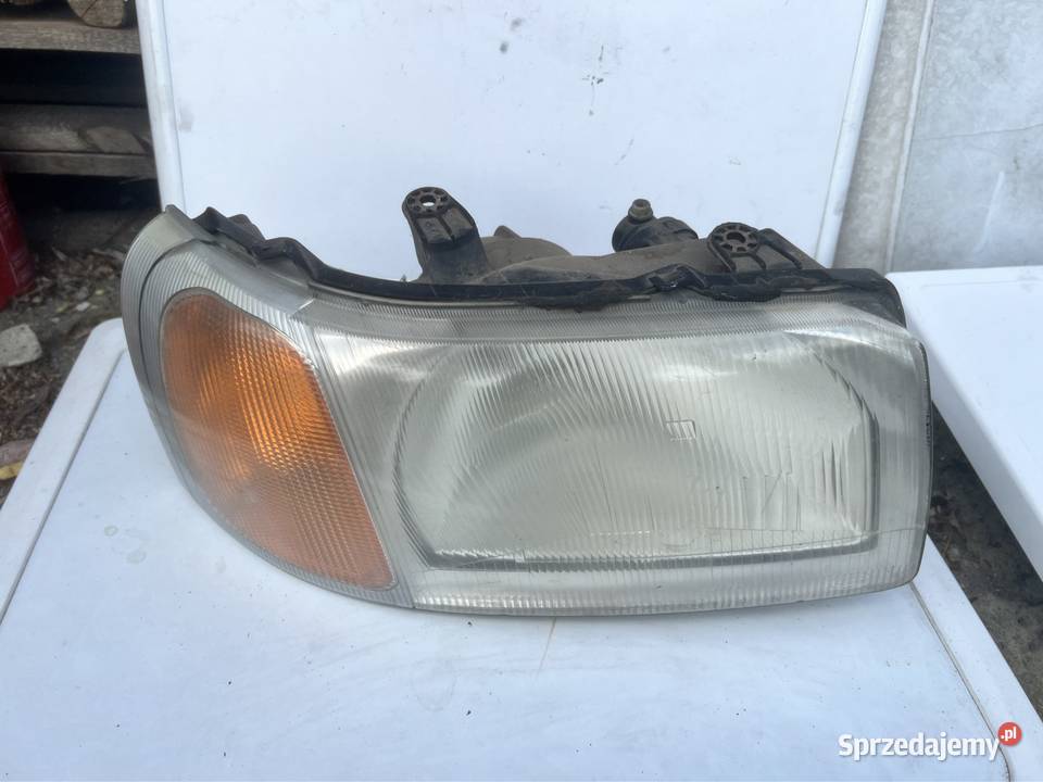 Lampa prawa przód Land Rover Freelander I Ostrzeszów