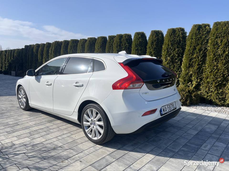 Volvo v40 16 d2 Momentum możliwa zamiana chętnie Warszawa sprzedam