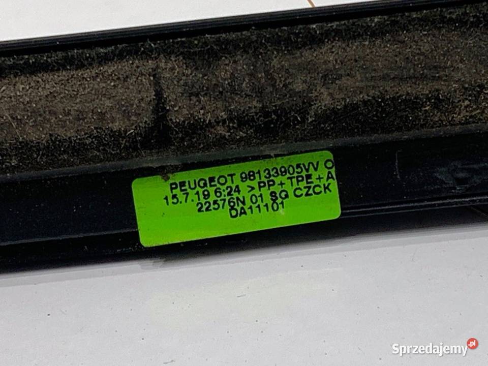 LISTWA ZGARNIAJĄCA TYŁ LEWY PEUGEOT 508 SW II sprzedam