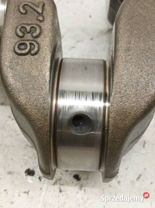 WAŁ KORBOWY 31359350 20 D D3 D4 Volvo V40 II