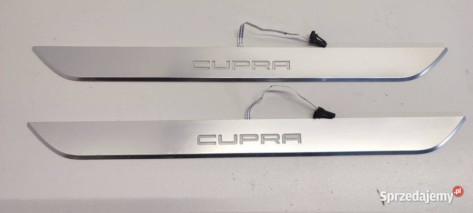 CUPRA FORMENTOR LISTWY NAKŁADKI PROGU KOMPLET
