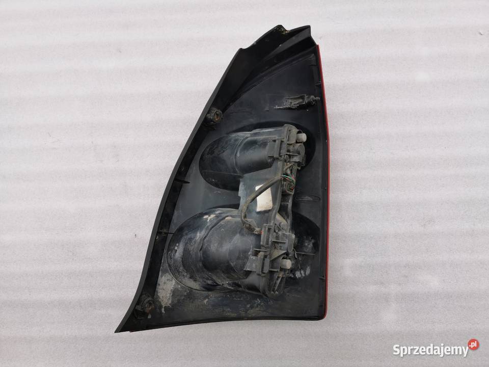 Lampa Lewy Tył Tylna Lewa Nissan Primera P12 osobowe mazowieckie Wyszków