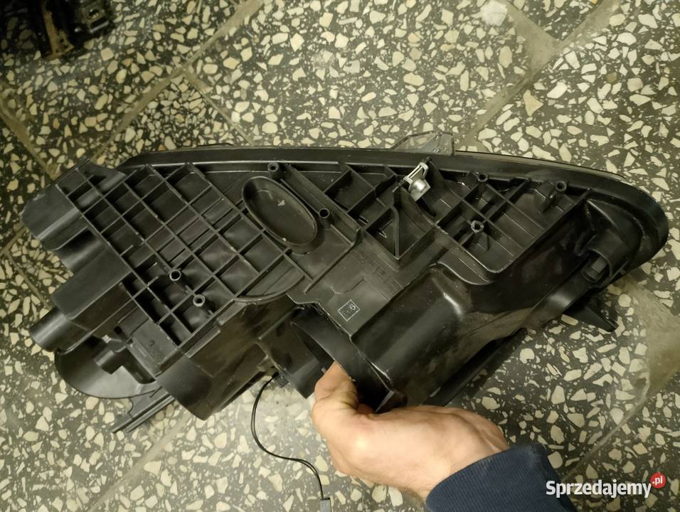 Reflektor prawy Nissan Qashqai J10 anglik prawe Nowy Sącz