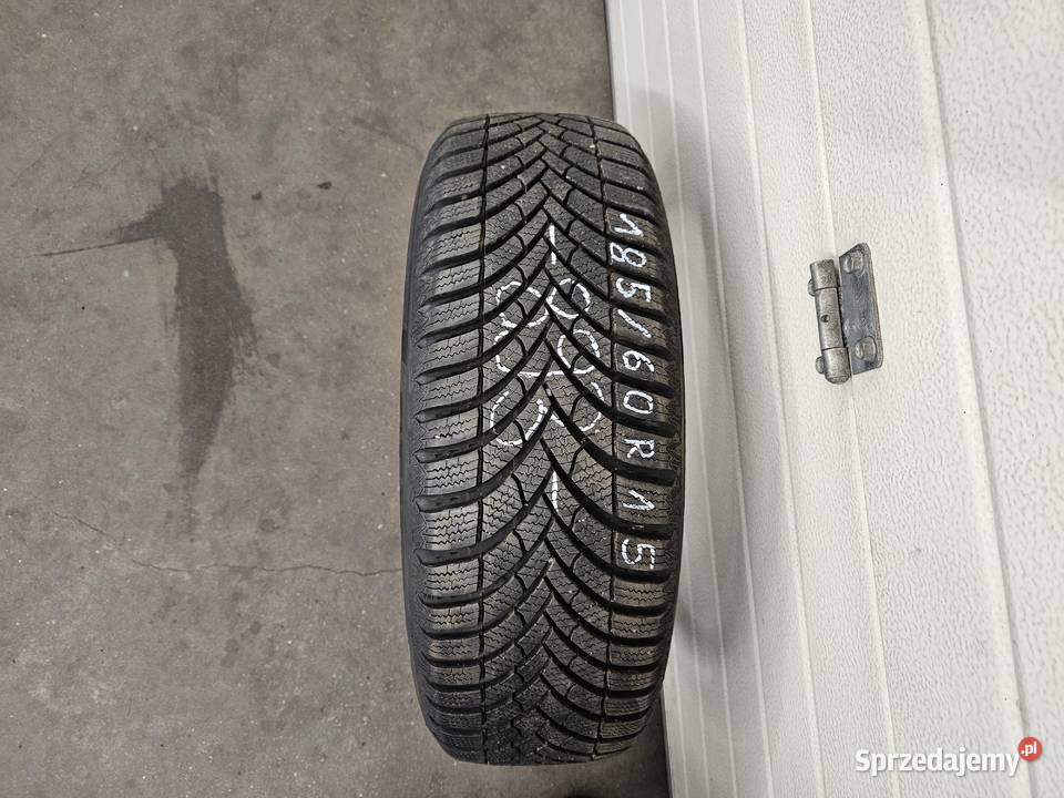 1 18560 R15 84T Semperit SpeedGrip 5 770mm 2022r Katowice