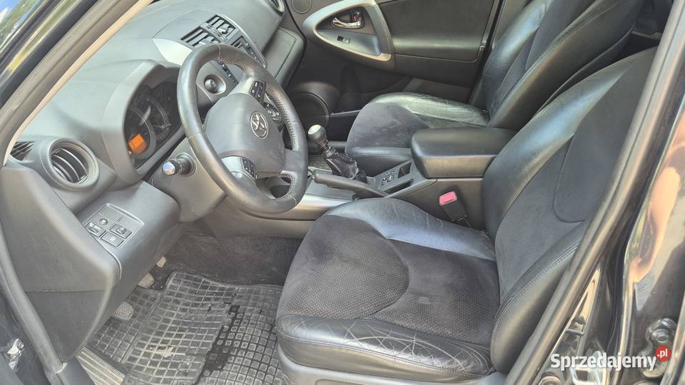 TOYOTA RAF4 2012 20 BENZYNA