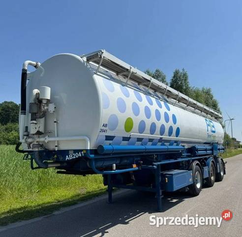 Naczepa cystetna 3 odiowa do paszy Welgro sprzedam