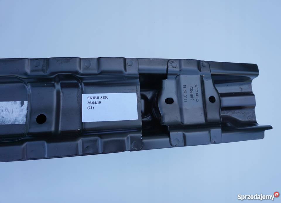 BELKA TYLNA WZMOCNIENIE ZDERZAKA INFINITI Q30 Nowy Tomyśl