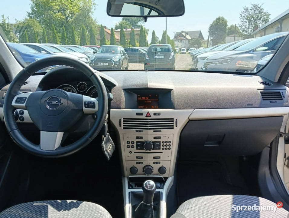 Opel Astra GAZ SEKWENCJA Climatronic Serwis Zarejestrowany w Polsce Chrzanów sprzedam
