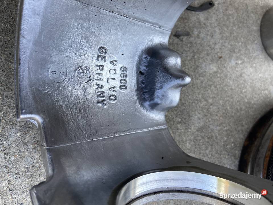 Korbowód Tlok Volvo TD12C 20463052 3155115 ciężarowe