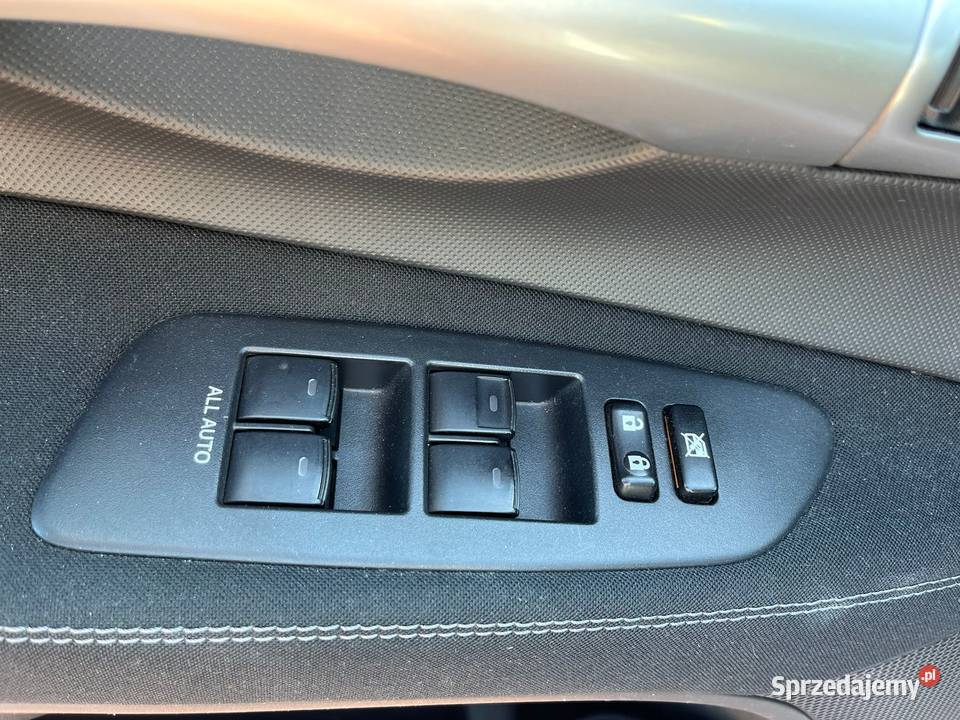 Toyota auris 16 Auto rodzinne 132 Samochody osobowe sprzedam