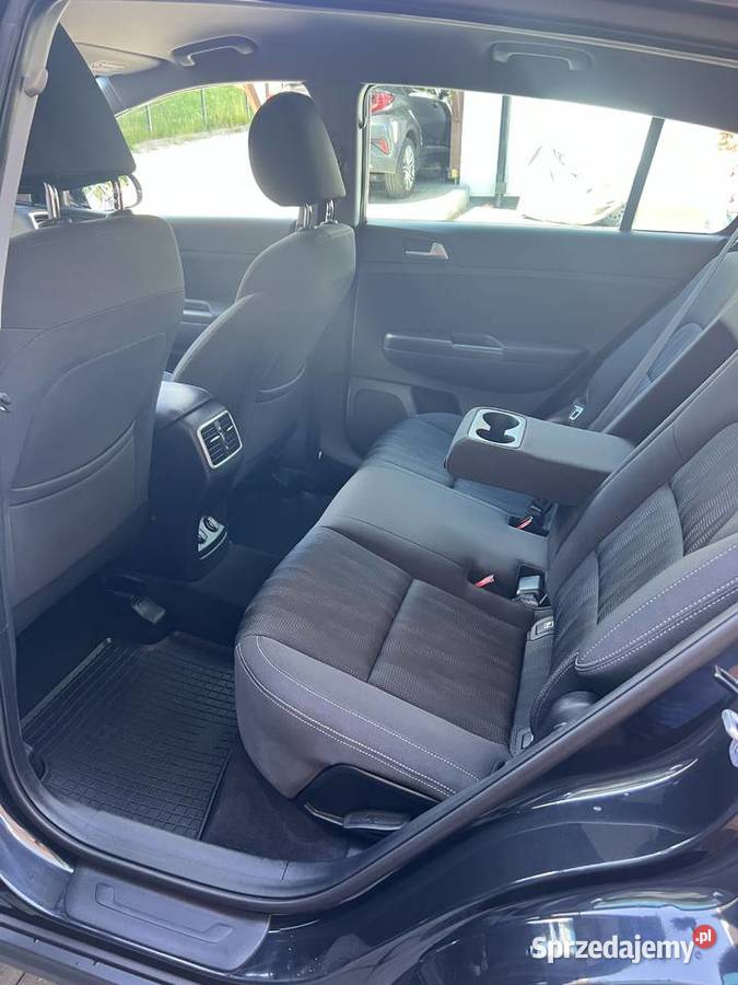 KIA Sportage 16 GDI wersja M 2016 77 500