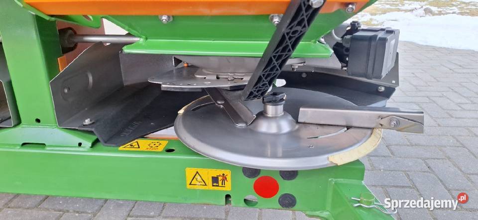 AMAZONE M 1201 Amados rozsiewacz kuhn kverneland Irządze