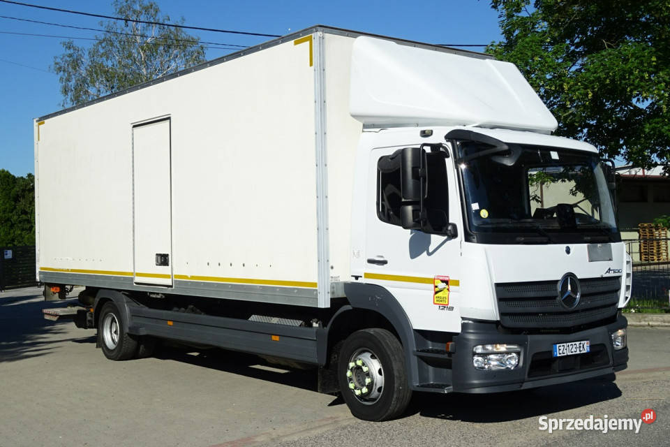 Mercedes Atego 1218 Euro6 323 Kontener 18p winda pełny VAT sprzedam