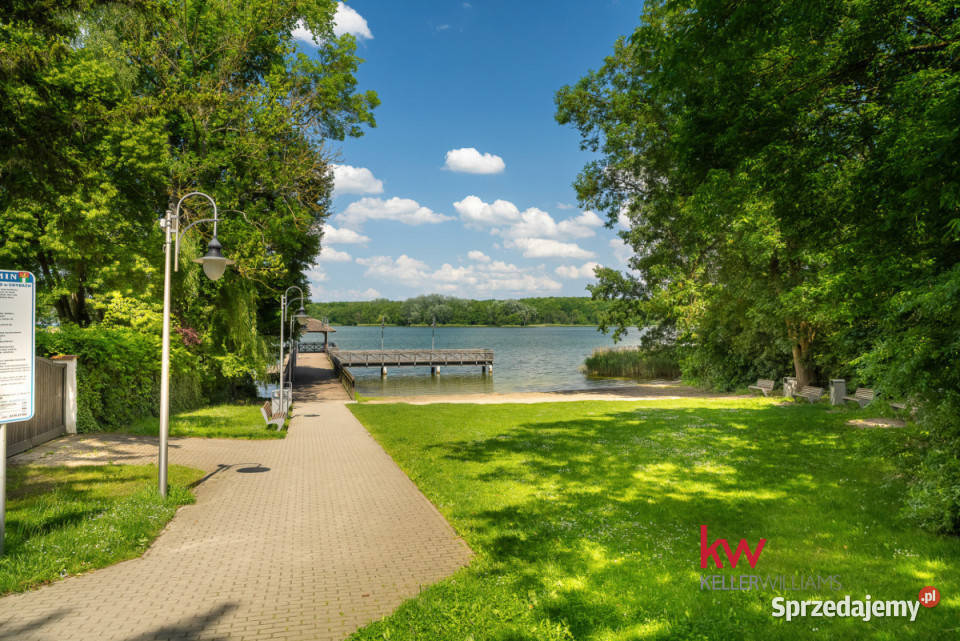 sprzedaży domu wolnostojącego 310m2 Chyby