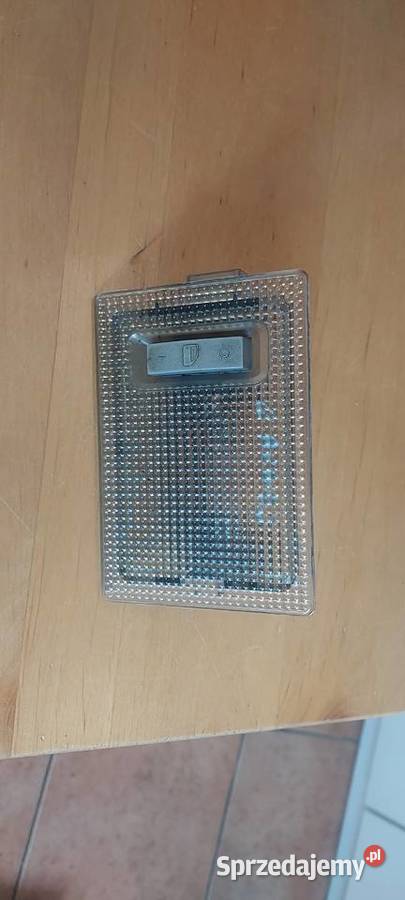 Lampka podsufitki oświetlenie kabiny Opel Corsa zachodniopomorskie Szczecin sprzedam