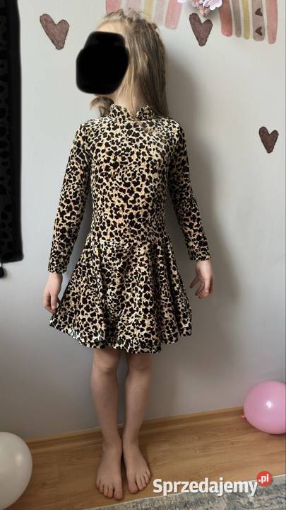 sukienkę do tańca towarzyskiego Sport i Wypoczynek Łódź sprzedam