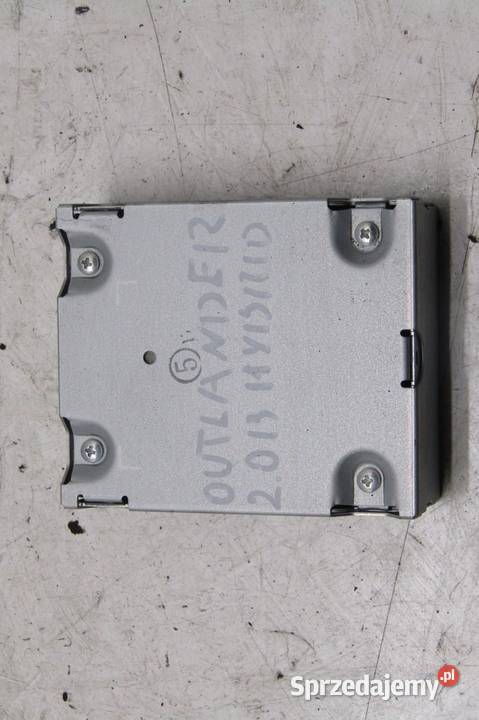 MODUŁ STEROWNIK RADIA NAWIGACJI MITSUBISHI osobowe sprzedam