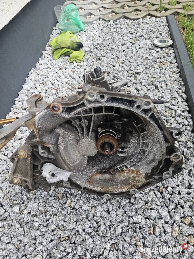 Skrzynia biegow opel astra h zafira vectra c 16 Rok produkcji 2007 mazowieckie Płońsk