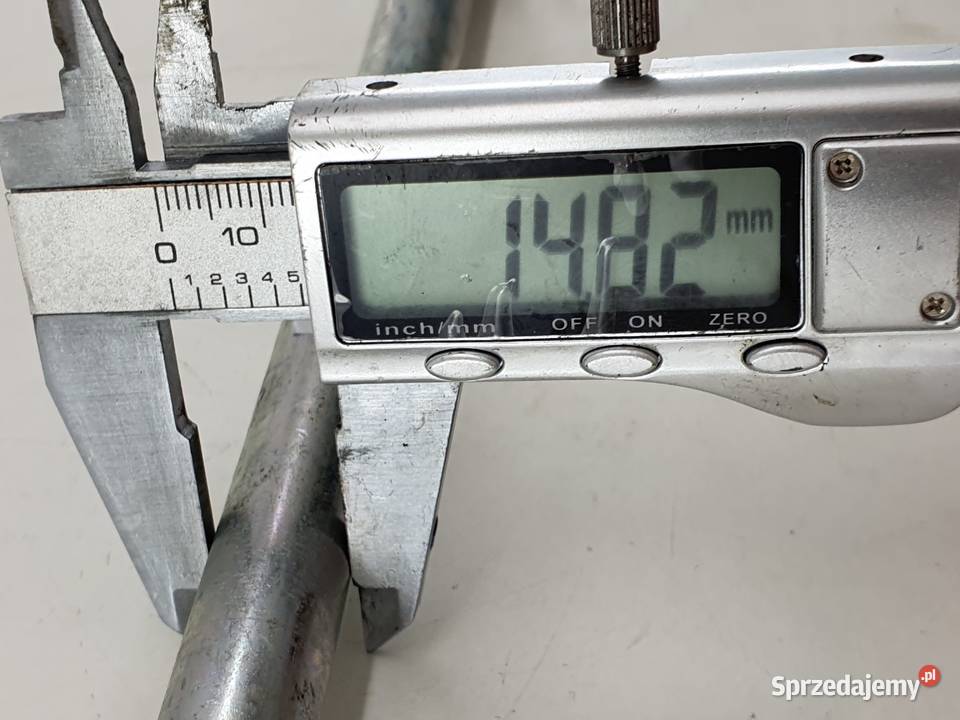 OSKA KOLA PRZOD TULEJKA YAMAHA XSR 125 MT