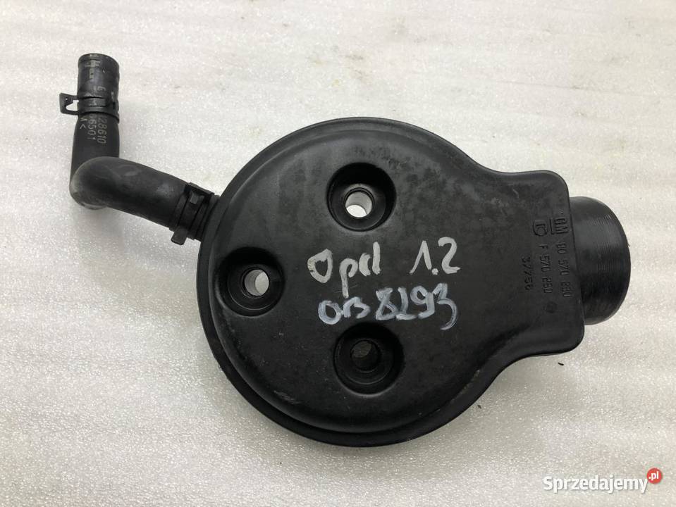 OBUDOWA POKRYWA PRZEPUSTNICY OPEL CORSA B sprzedam