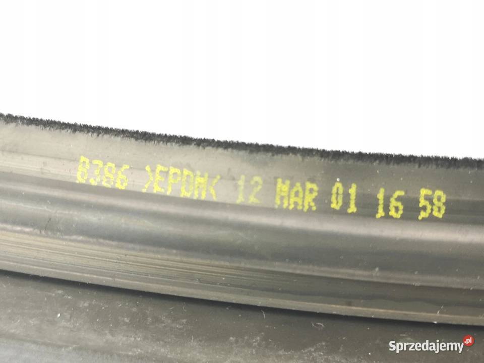 USZCZELKA SZYBY DRZWI LEWY TYŁ FIAT BRAVA Uszczelki szyb