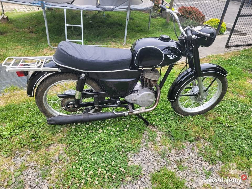 Wsk 1975 z dokumentami Kraśnik