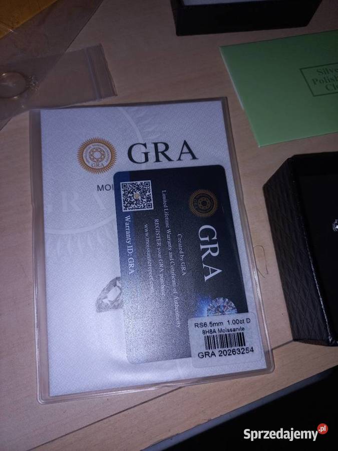 Eleganckie kolczyki z moissanitem certyfikat GRA wielkopolskie Poznań sprzedam