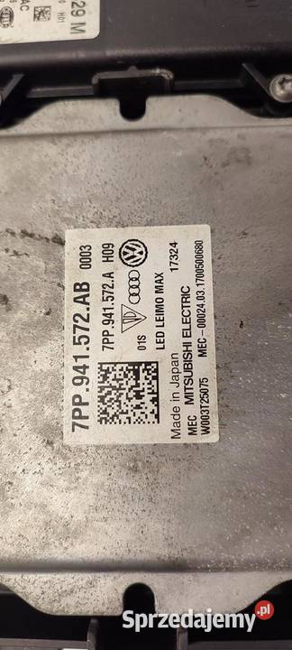 AUDI Q3 8U LAMPA LEWY PRZÓD ANGLIK RHD