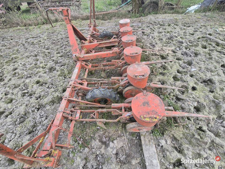 Siewnik gama 5 uszkodzony