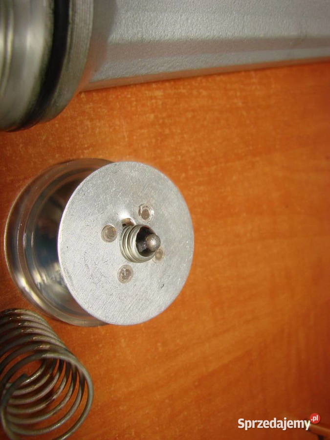 stara aluminiowa latarka wodoszczelna CCCP Pruszcz Gdański sprzedam