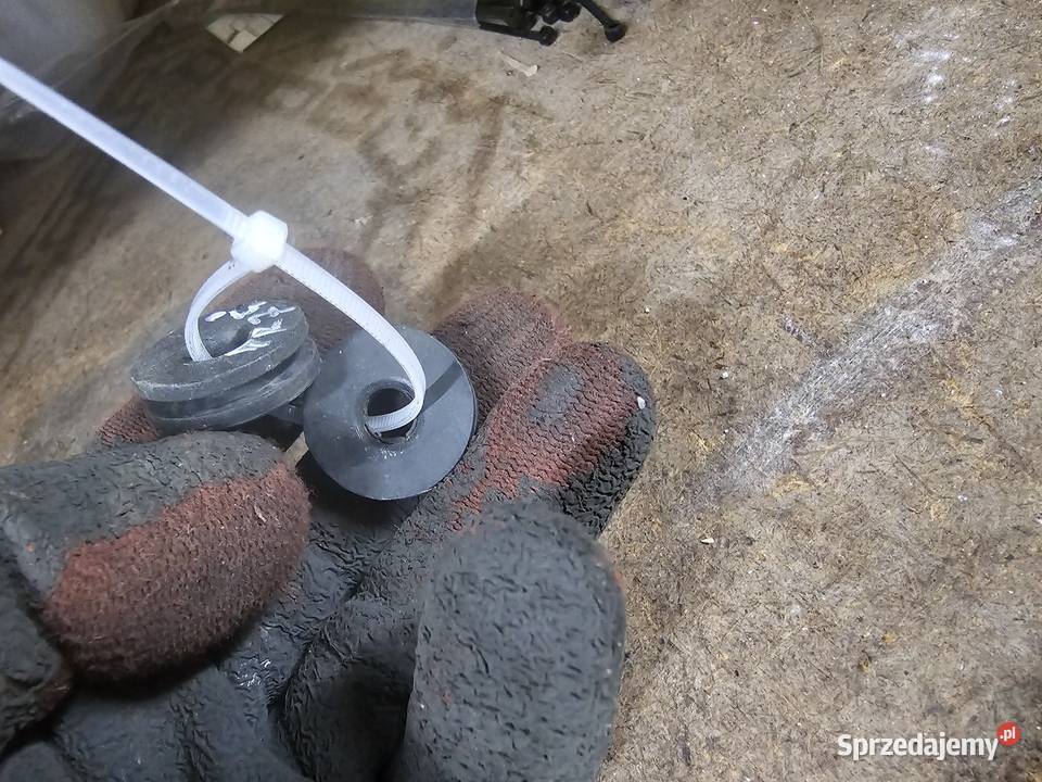 Suzuki DR 800 gumy gumki baku mocowanie Jelenia Góra