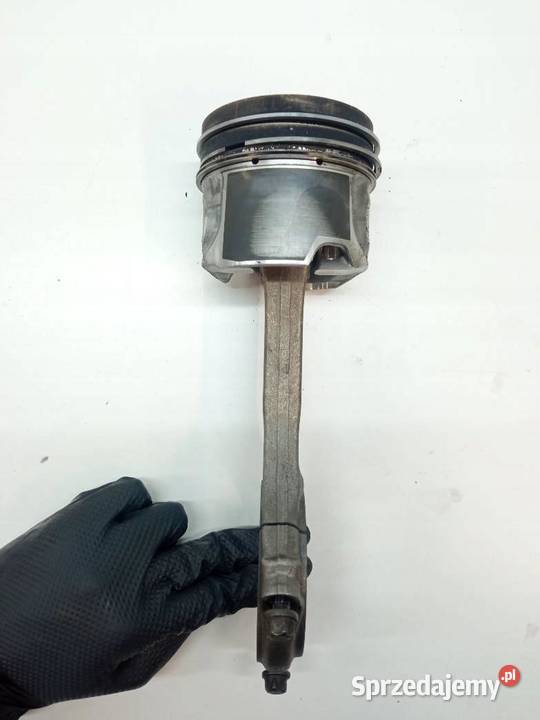 TŁOK KORBOWÓD 83L82 30 TDI Audi A4 IV 20082015 świętokrzyskie