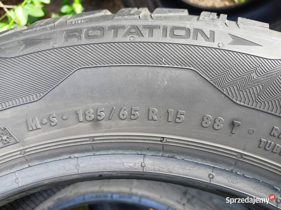 18565 R15 Uniroyal MS Plus 77 8mm Binkowo