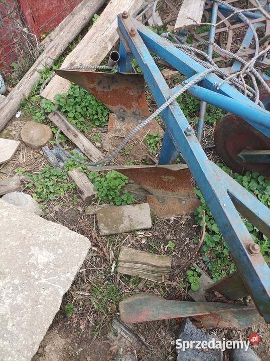 Pług 3 skibowy kultywator z bronami Pługi małopolskie Słomniki