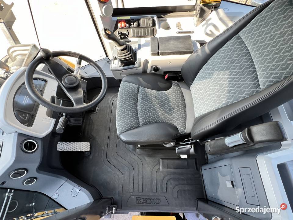 Ładowarka kołowa XCMG XC978 beton Rok produkcji 2024