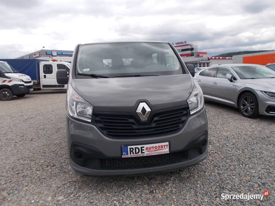 RENAULT TRAFIC 16 D 9 osobowysalon Polska Dębica