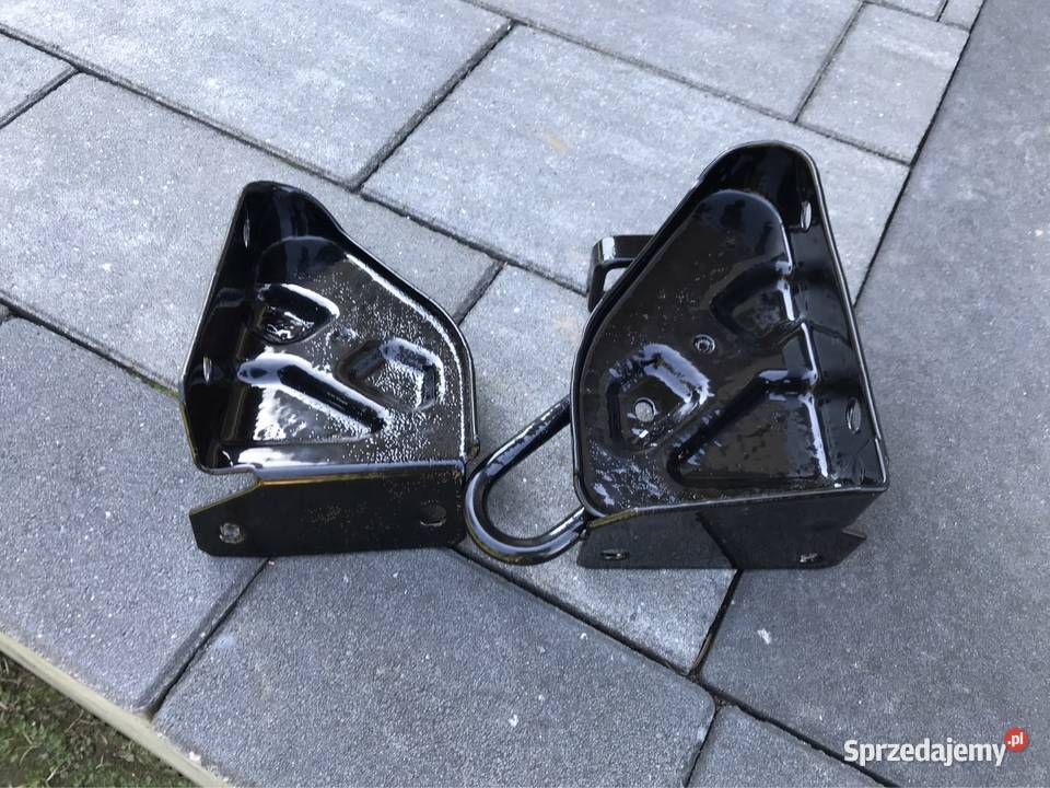 Wspornikiuchwyty zderzaka tylnego Fiat Łańcut