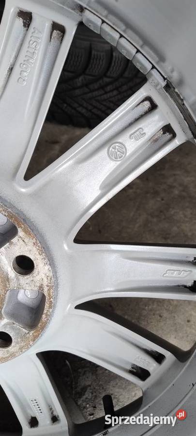 Felgi 175x112 Vw Średnica 17" Kalisz